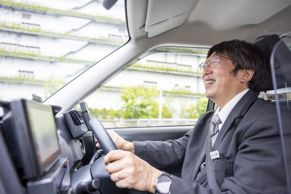 生まれも育ちも東京!観光タクシードライバー・大原さんのガイドで「東京ベイエリア」を行く!〜東京ゲートブリッジ、選手村
